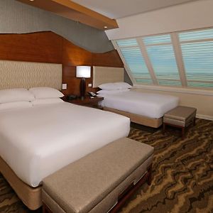 Executive Queen Room Two Queen Beds